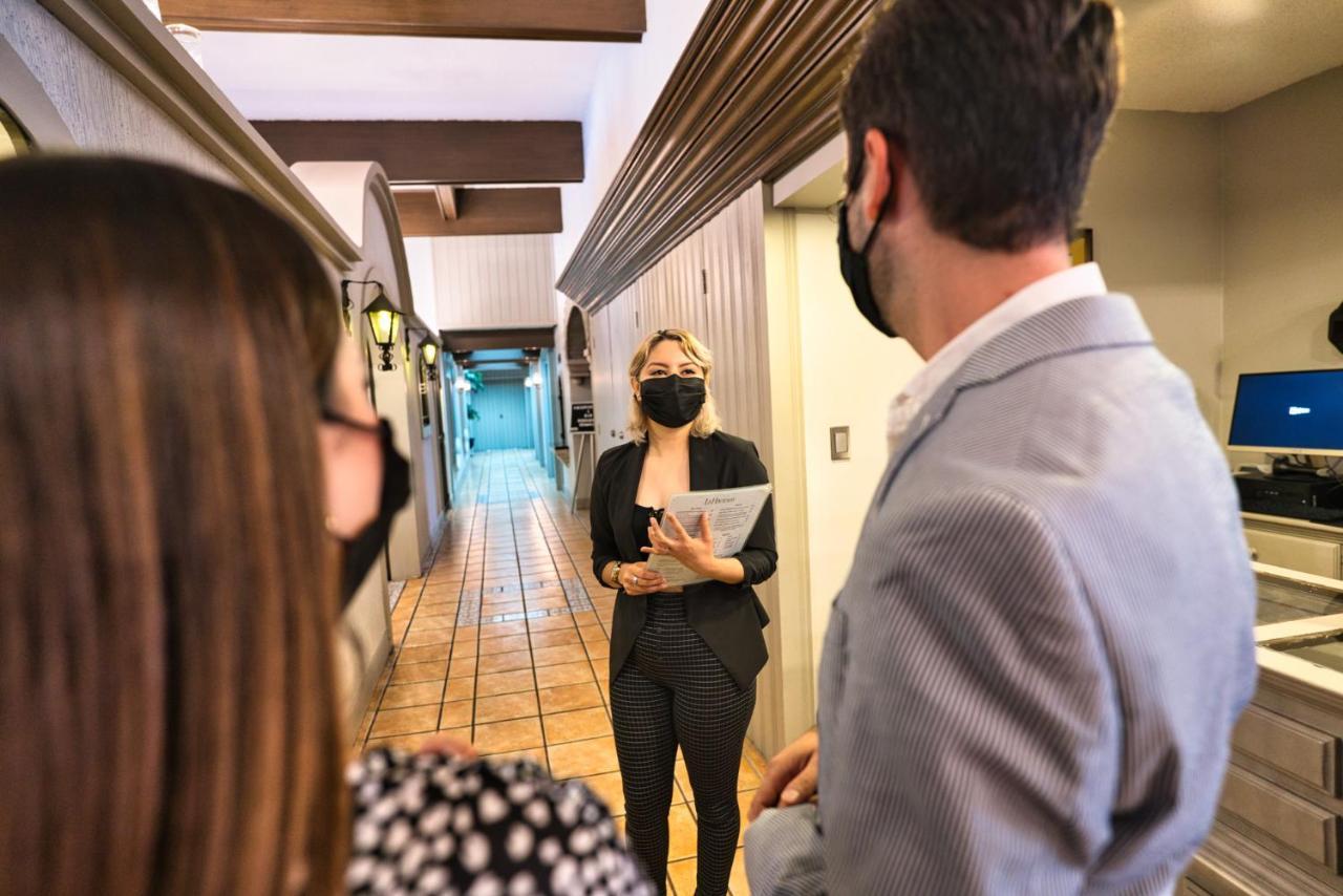 Hotel Hacienda Nuevo Casas Grandes Eksteriør bilde