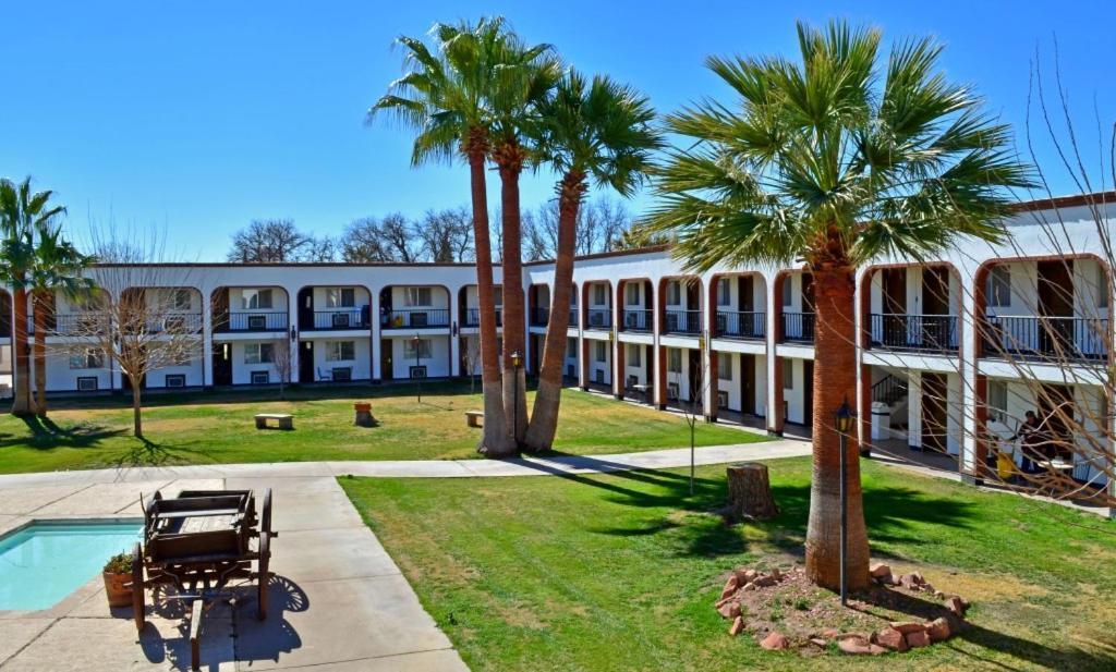 Hotel Hacienda Nuevo Casas Grandes Eksteriør bilde